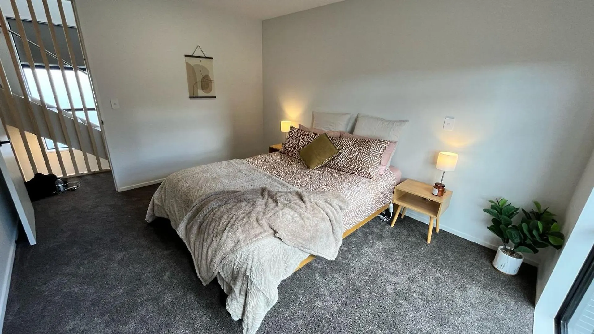Cbd Luxury 2 Bedroom Retreat Christchurch New Zealand