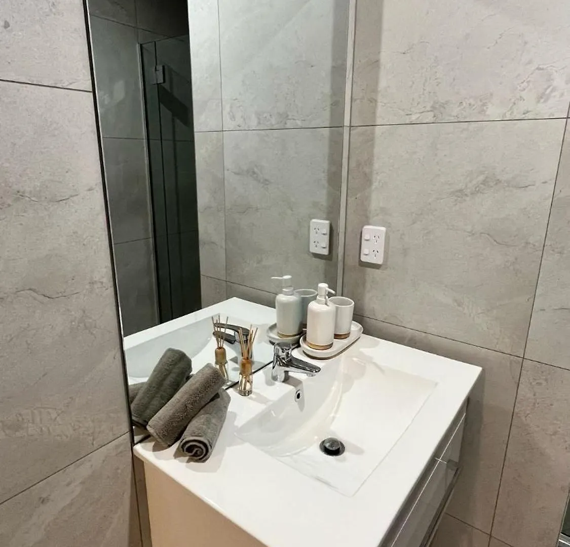 Cbd Luxury 2 Bedroom Retreat Christchurch New Zealand